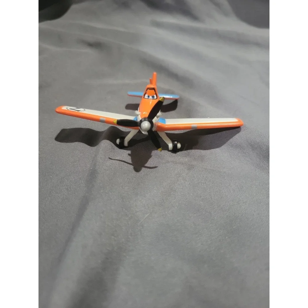 Disney Mattel Pixar's Planes Diecast Racing Dusty Crophopper #7 Aircraft